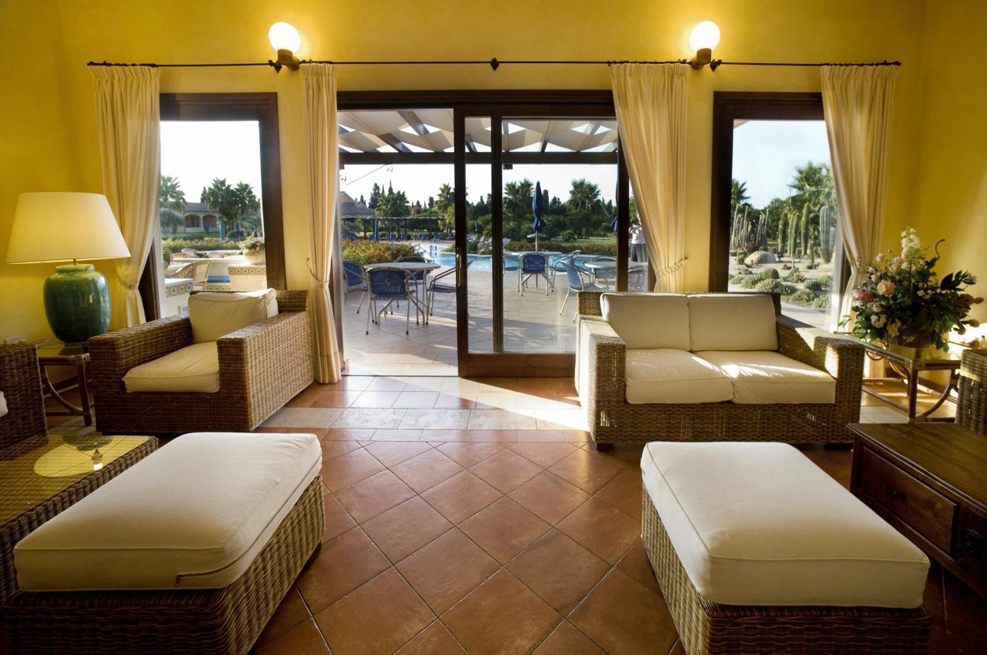 Lantana Hotel&apartments